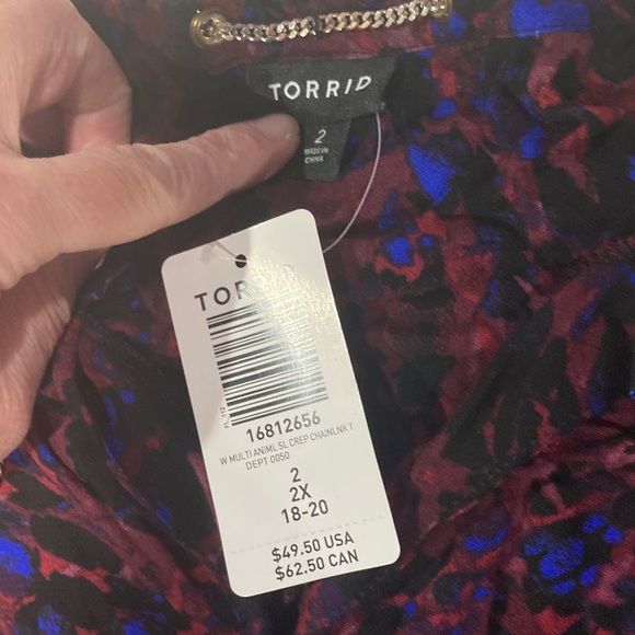 Torrid Top - Picture 2 of 4